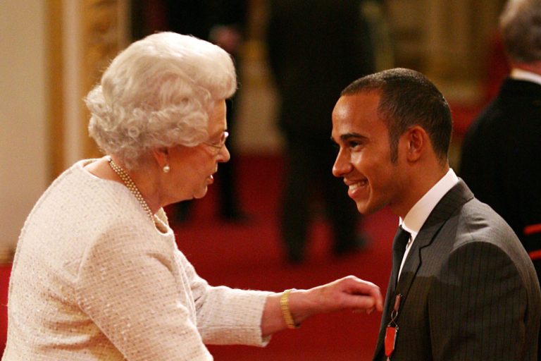 Lewis Hamilton Should Reject A Knighthood