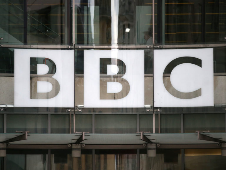 Why Is Trust In The Mainstream Media So Low?