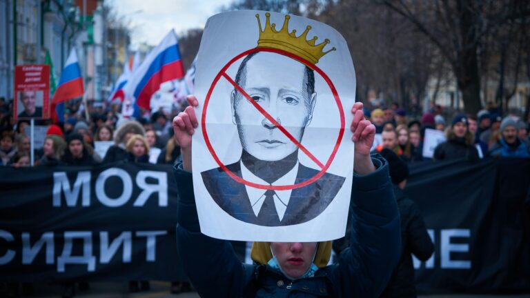 How does it end for Vladimir Putin?